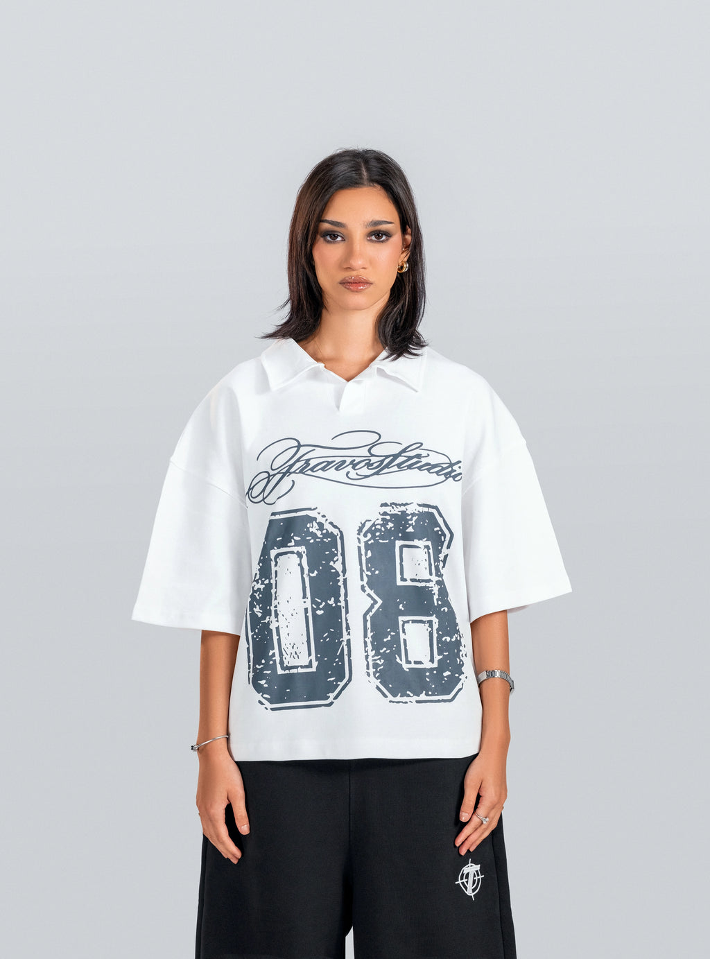 08 White T-Shirt