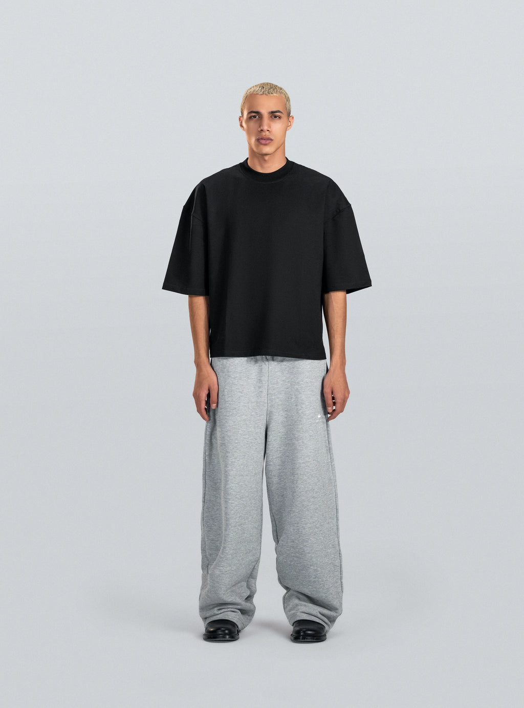 Black Basic T-shirt