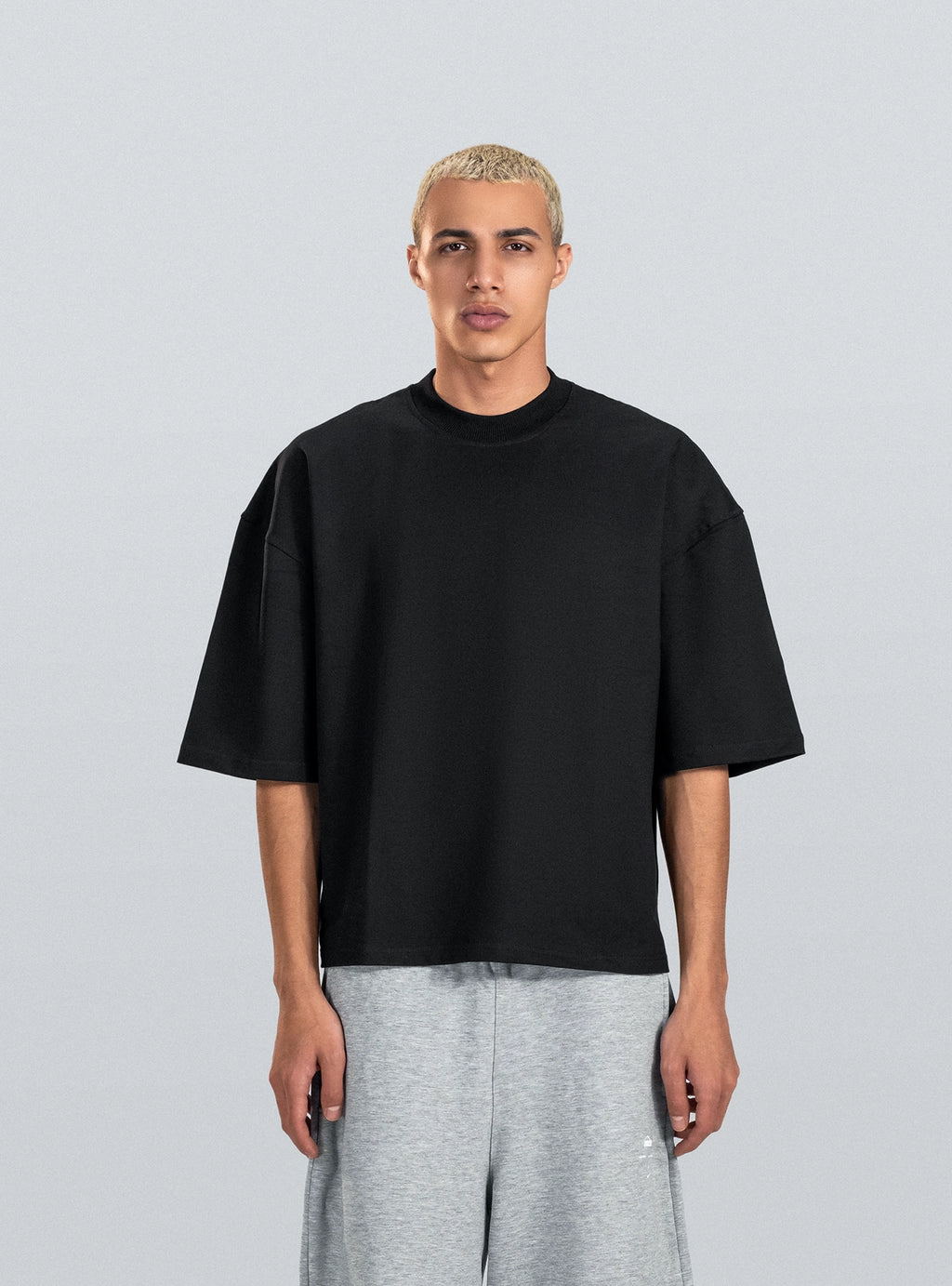 Black Basic T-shirt